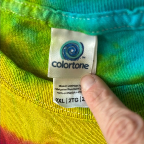 Tie-Dye 'Be Kind' T-Shirt - Picture 2 of 2